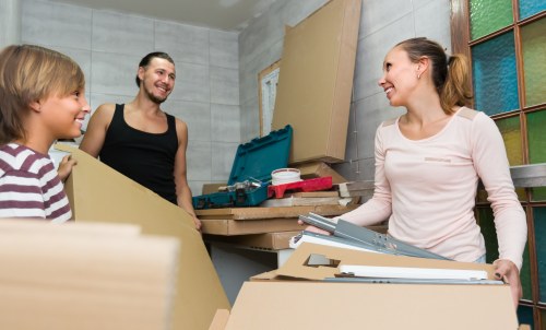 Removal team preparing a house move in Watford